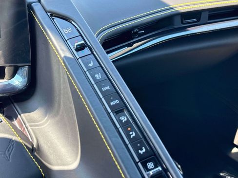 Used 2023 Chevrolet Corvette Stingray Premium Cpe w/ Stealth Interior Trim Package RWD image 11