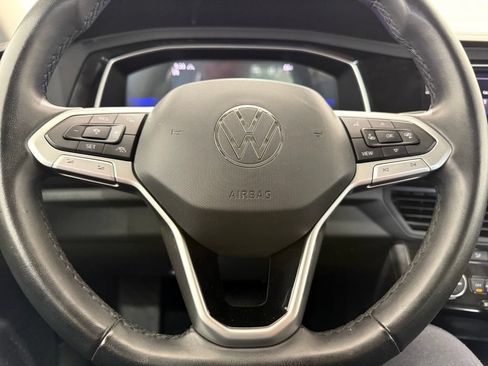 Used 2024 Volkswagen Jetta SE FWD image 41