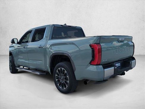 Used 2025 Toyota Tundra Limited AWD/4WD image 9