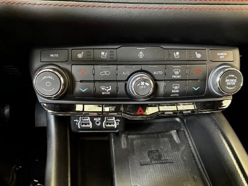 Used 2023 Dodge Durango R/T AWD/4WD image 21