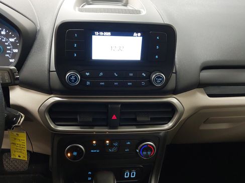Used 2022 Ford EcoSport S image 20
