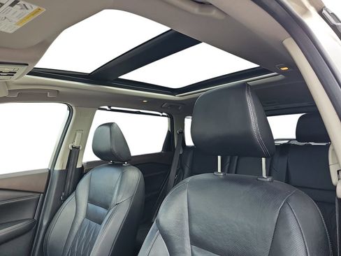 Used 2021 Nissan Rogue Platinum FWD image 29