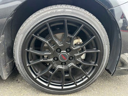 Used 2022 Toyota Camry SE w/ TRD Appearance Package (TMS) image 4