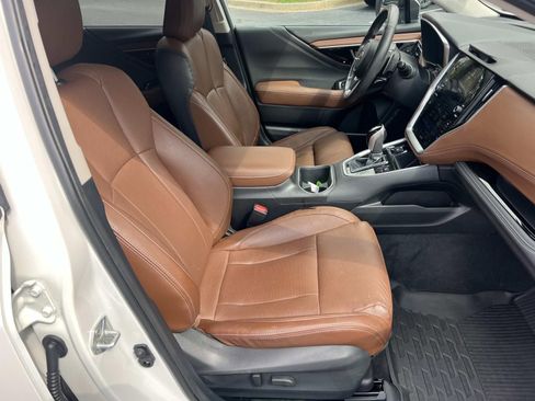 Used 2023 Subaru Outback Touring image 13