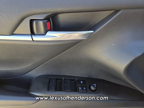 Used 2023 Toyota Camry LE image 19