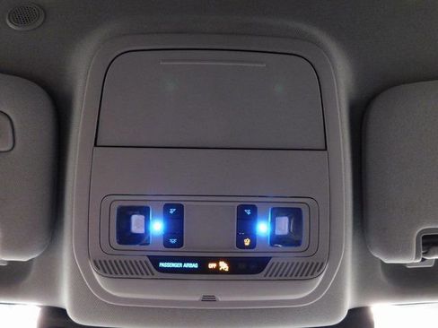 Used 2023 Ford Explorer Limited image 45