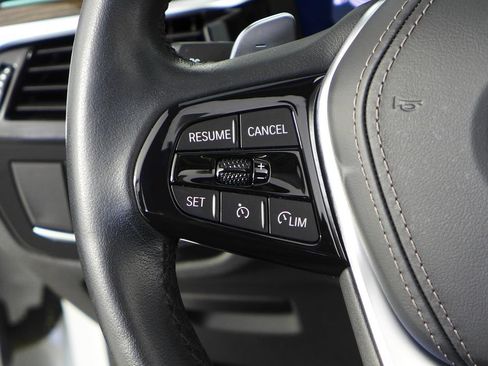 Certified 2023 BMW 530i w/ Convenience Package RWD image 30