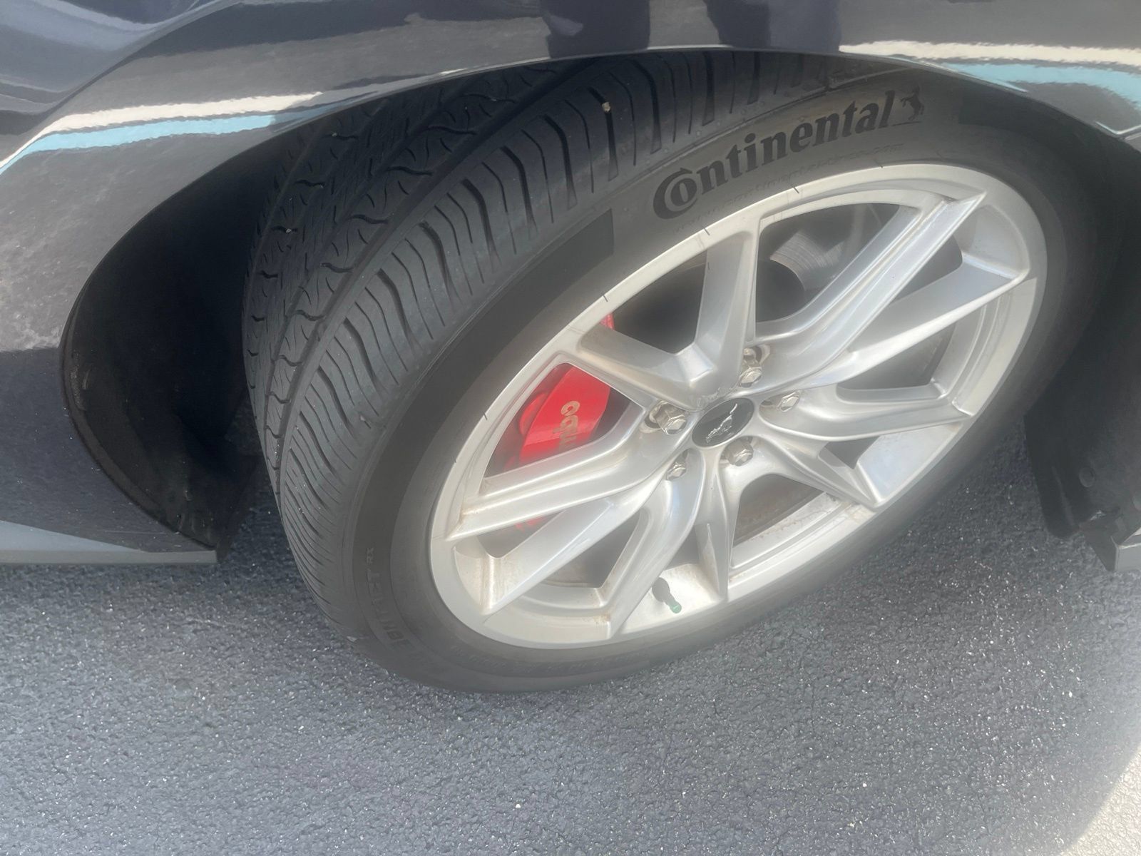 Used 2024 Ford Mustang GT Premium RWD image 2