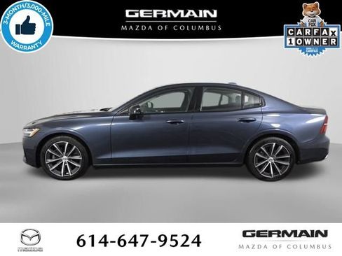 Used 2022 Volvo S60 B5 Momentum image 12