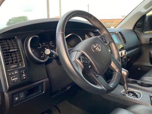 Used 2021 Toyota Sequoia TRD Pro AWD/4WD image 7