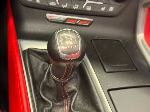 Used 2019 Chevrolet Corvette Z06 RWD image 16