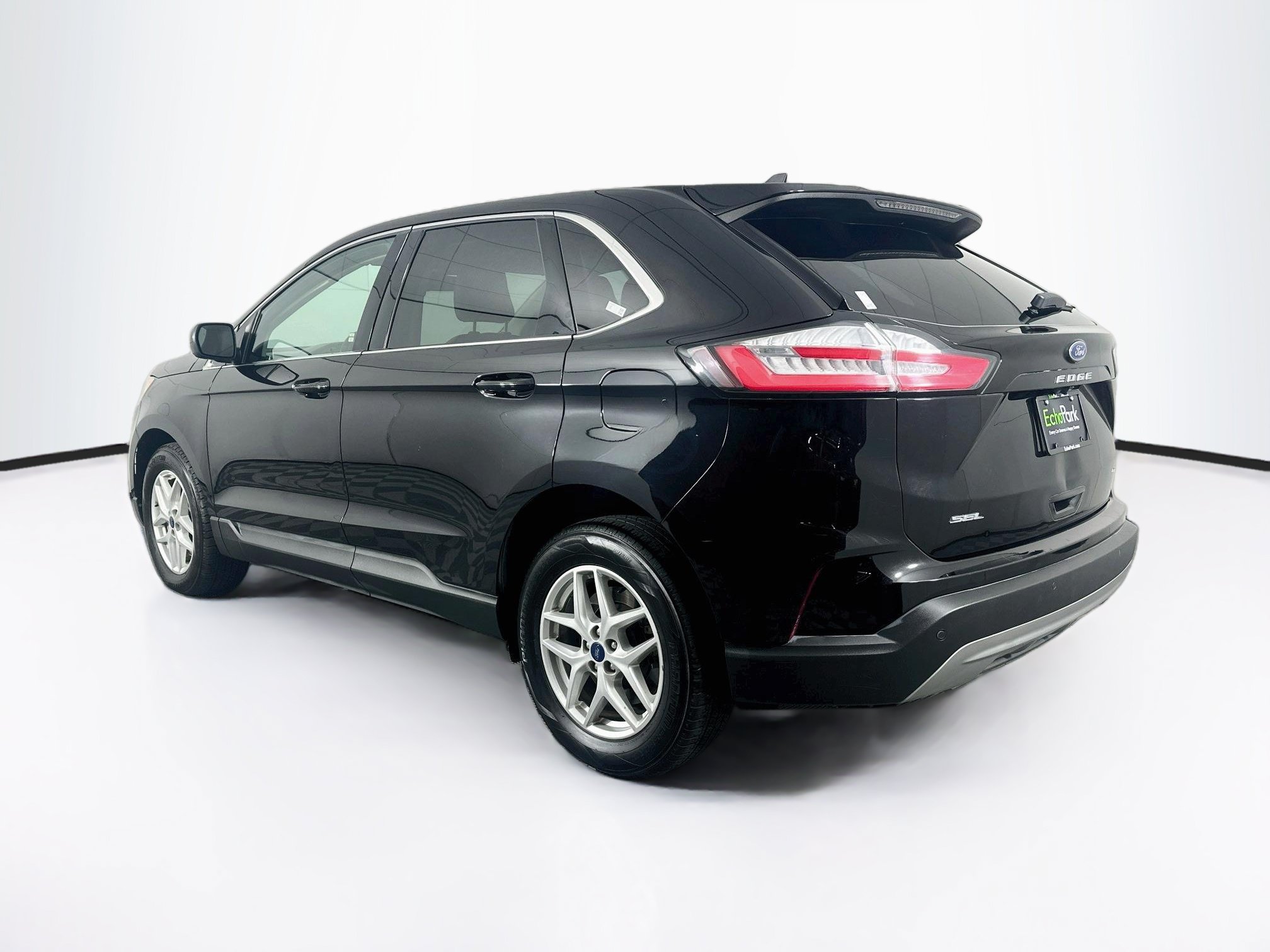 Used 2022 Ford Edge SEL AWD/4WD image 5