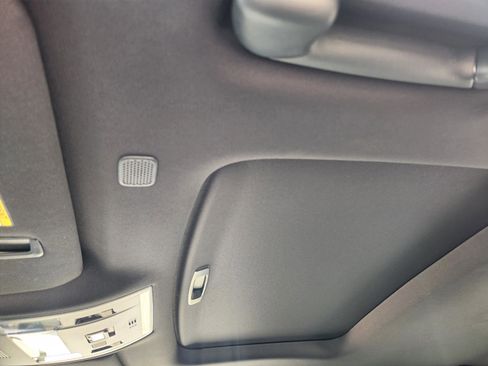 New 2026 Lexus UX 300h FWD image 15