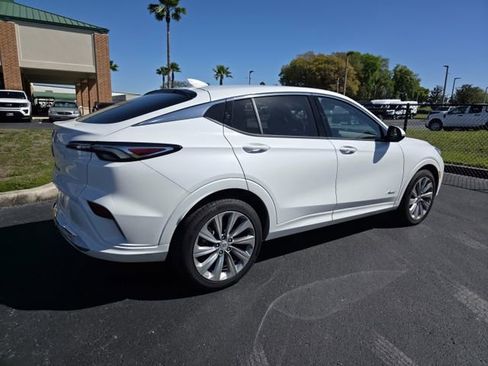 Used 2025 Buick Envista Avenir image 5