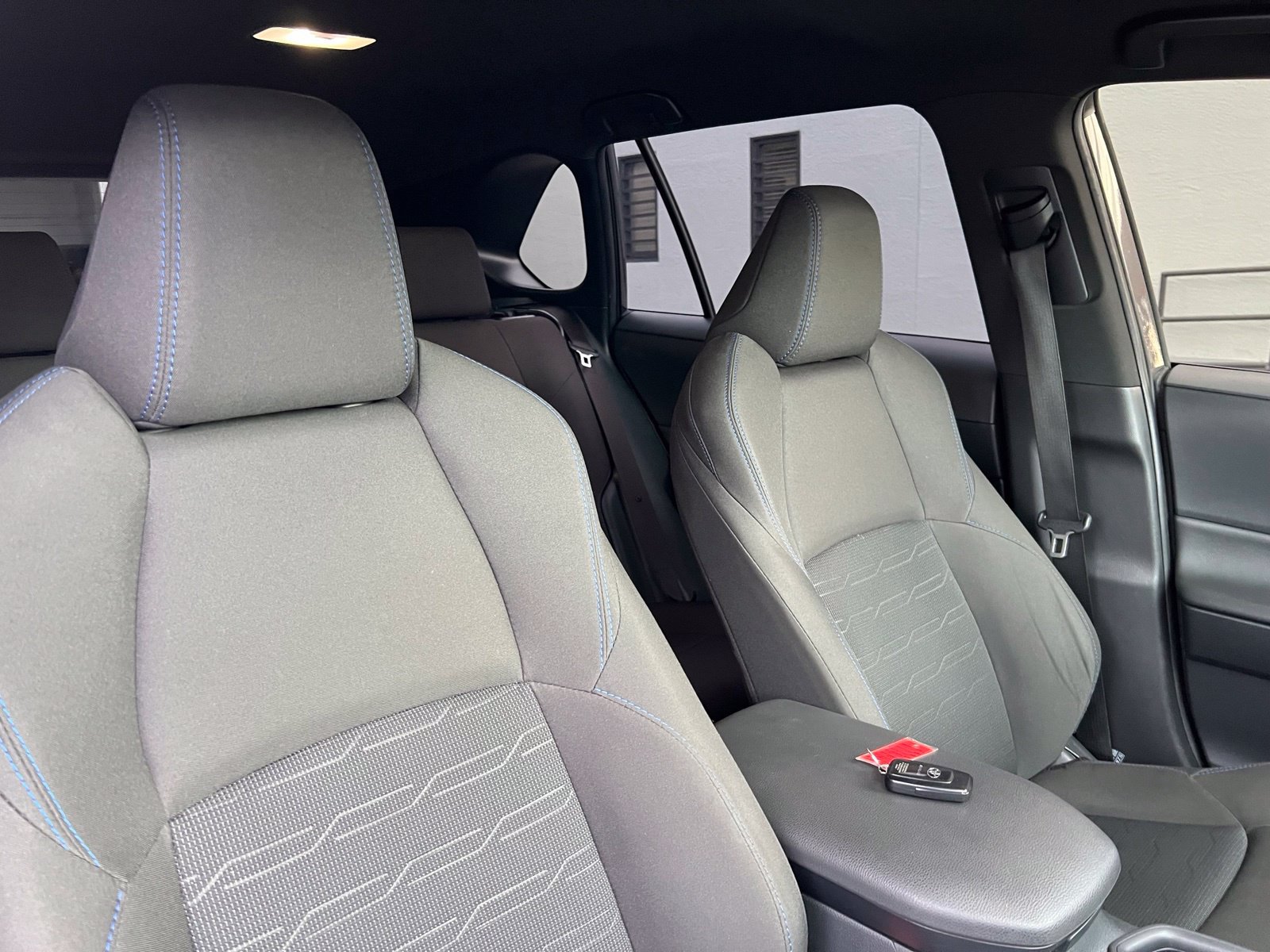 Used 2025 Toyota RAV4 SE AWD/4WD image 52