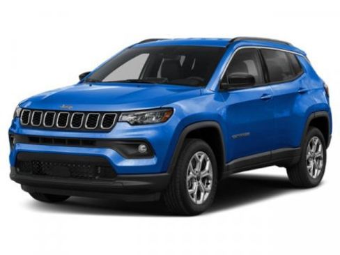 Used 2025 Jeep Compass Latitude w/ Altitude Special Edition image 1