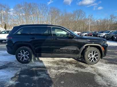 New 2026 Jeep Grand Cherokee Limited