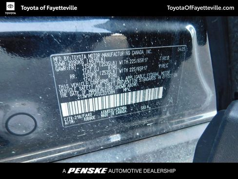 Used 2025 Toyota RAV4 XLE FWD image 8