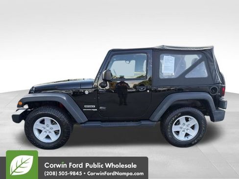 Used 2018 Jeep Wrangler Sport AWD/4WD image 8
