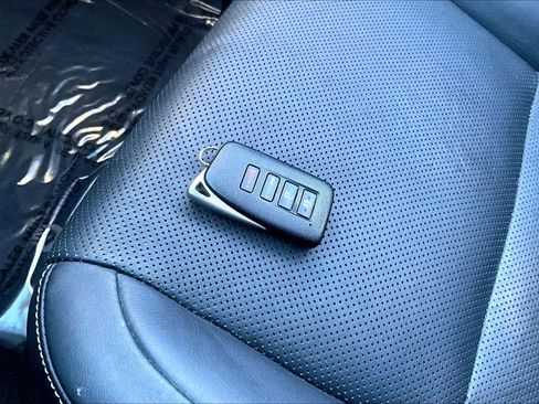 Used 2015 Lexus NX 300h AWD w/ Luxury Package image 15