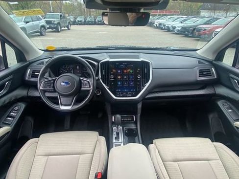 Used 2023 Subaru Ascent Premium w/ Convenience Package AWD/4WD image 13