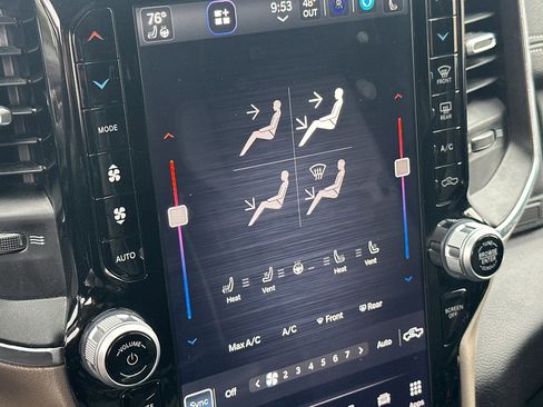 Used 2024 RAM 2500 Laramie image 21