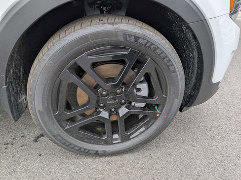 New 2025 Kia Telluride SX Prestige X-Line AWD/4WD image 3