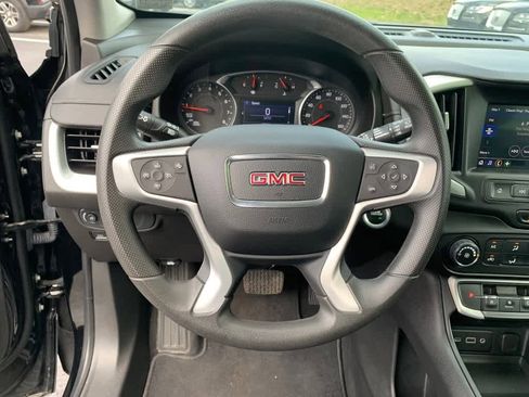 Certified 2023 GMC Terrain SLE AWD/4WD image 17