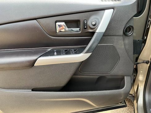 Used 2013 Ford Edge Limited image 6