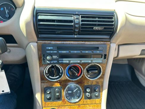 Used 2001 BMW Z3 3.0i image 11