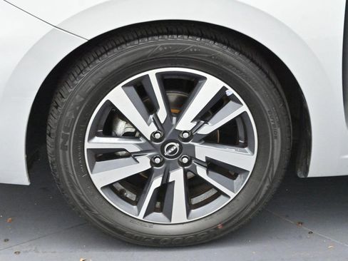Used 2023 Nissan Versa SV FWD image 32