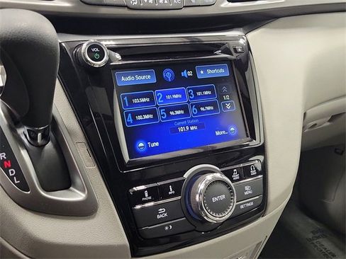 Used 2016 Honda Odyssey EX-L image 31