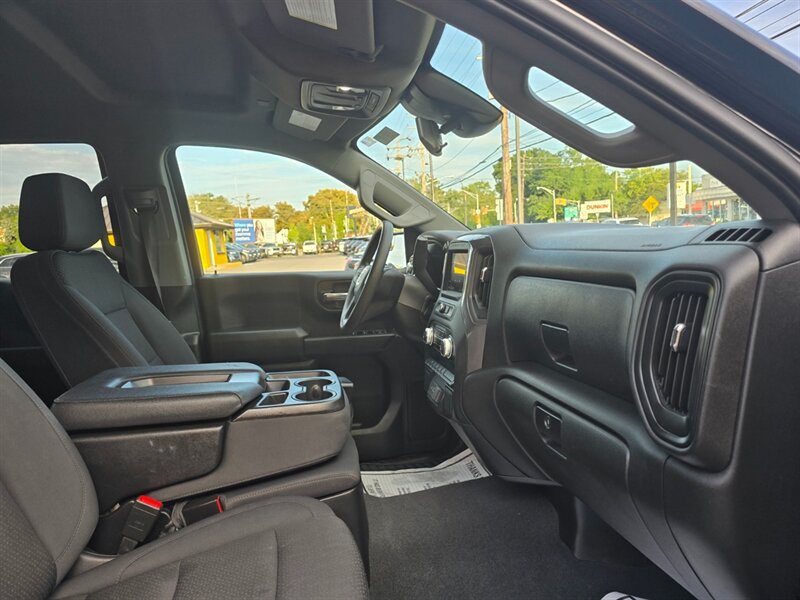 Used 2024 GMC Sierra 1500 Pro w/ Graphite Edition AWD/4WD image 16