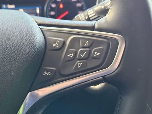 Used 2023 Chevrolet Equinox LT FWD image 13