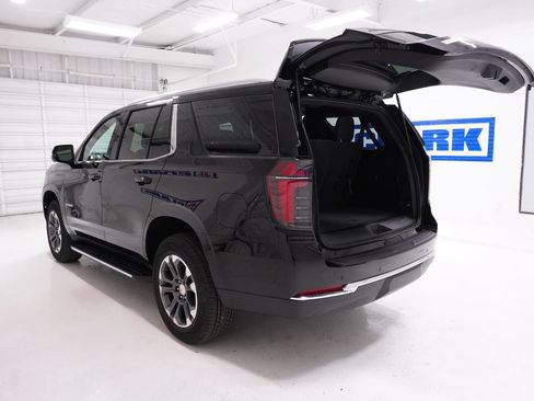 New 2026 Chevrolet Tahoe LS image 8