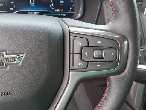 Used 2022 Chevrolet Suburban RST w/ Luxury Package AWD/4WD image 26