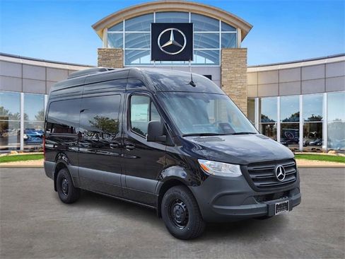 New 2025 Mercedes-Benz Sprinter 2500 image 6