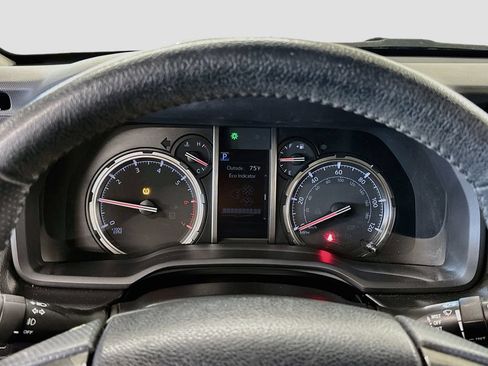 Used 2023 Toyota 4Runner TRD Off-Road AWD/4WD image 10