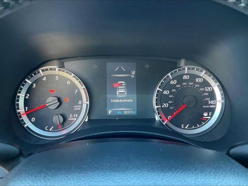 Used 2022 Toyota Highlander LE FWD image 25