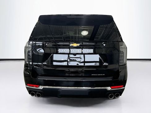 New 2025 Chevrolet Suburban Premier image 7