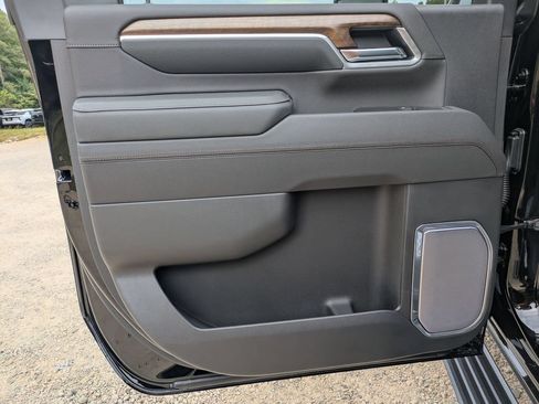 New 2026 Chevrolet Silverado 2500 High Country w/ High Country Premium Package AWD/4WD image 26