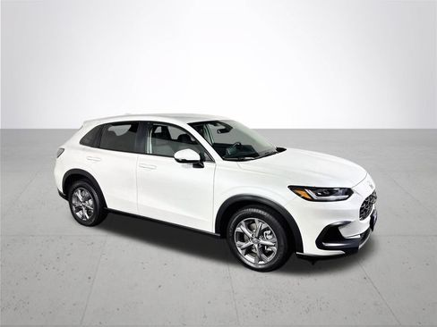 Used 2026 Honda HR-V LX image 4