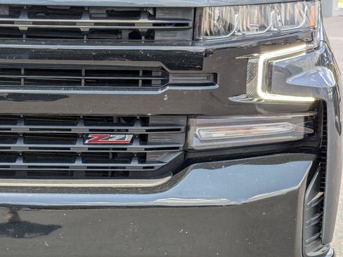 Used 2022 Chevrolet Silverado 1500 LT Trail Boss AWD/4WD image 10
