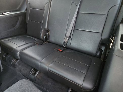 Used 2023 Chevrolet Traverse High Country w/ LPO, Floor Liner Package image 38