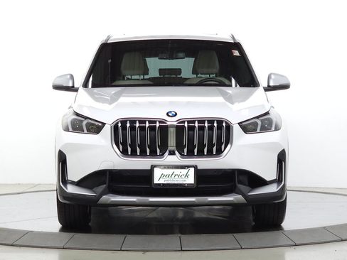 Used 2024 BMW X1 xDrive28i w/ Premium Package AWD/4WD image 2