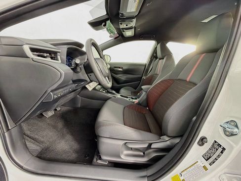 New 2026 Toyota Corolla SE w/ SE Premium Package FWD image 11