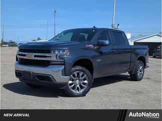 Used 2021 Chevrolet Silverado 1500 LT video 1
