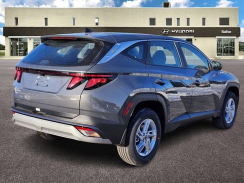 New 2026 Hyundai Tucson SE image 3