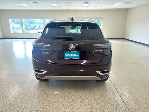 Used 2023 Buick Envision Avenir image 8