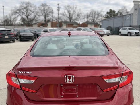 Used 2018 Honda Accord LX image 6